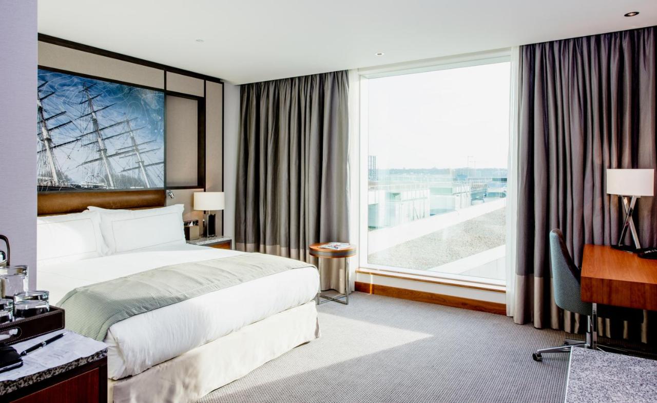 Intercontinental London - The O2, an IHG Hotel bedroom 2